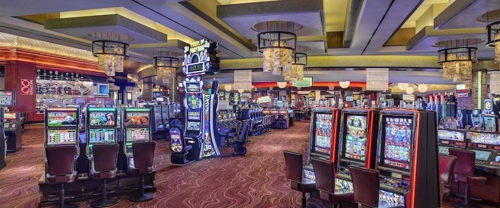 Red Rock Casino, And By Suiteness 5*