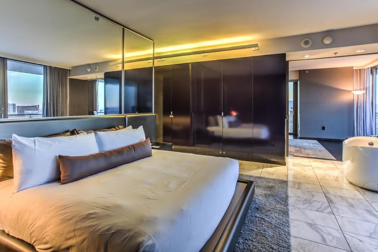 Aparthotel Palms Place With Balcony & Strip View