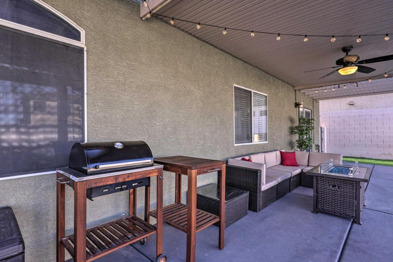 Luxurious Vegas Digs Hot Tub, Bbq, Cabana And More!