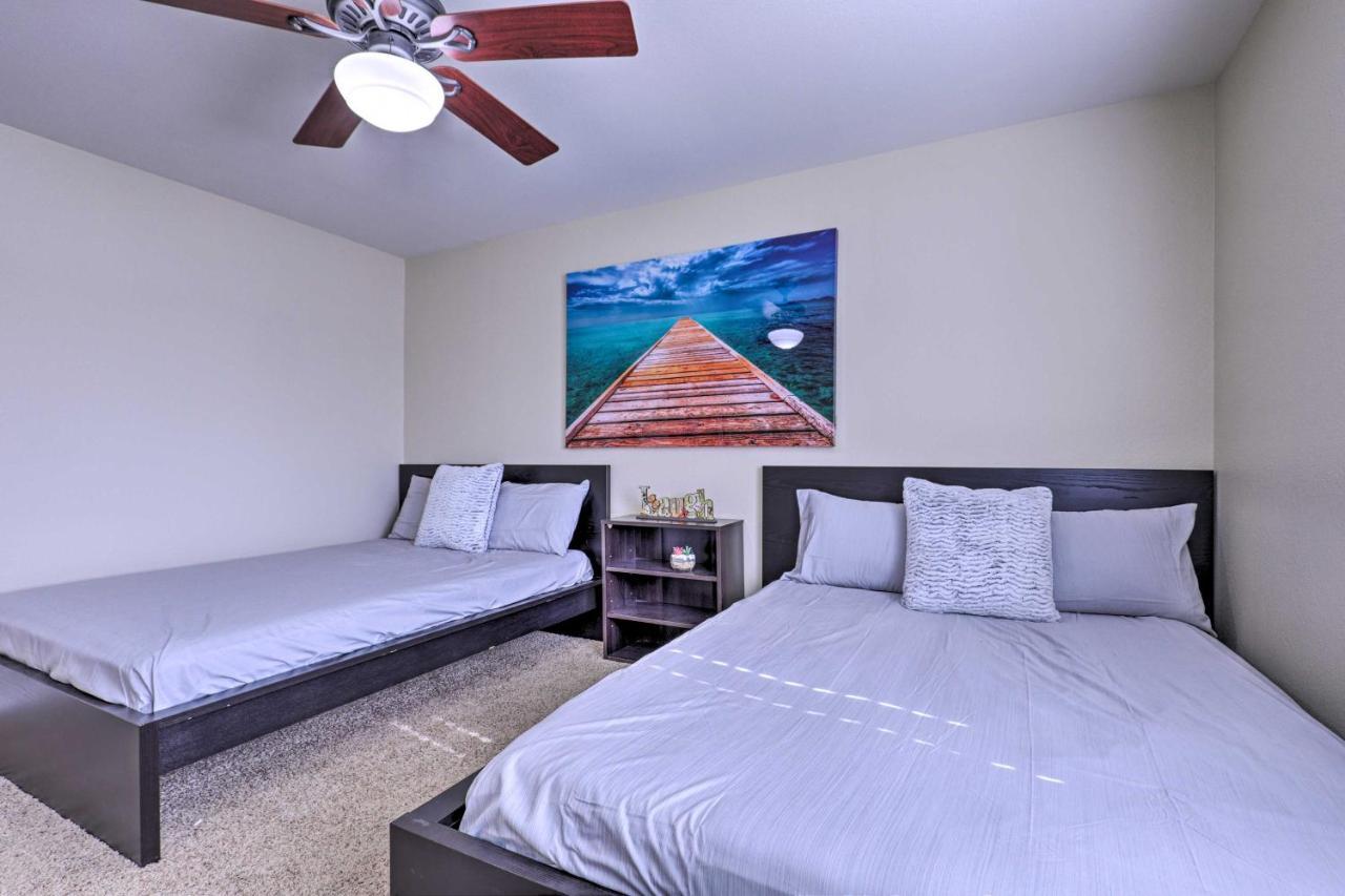 Luxurious Vegas Digs Hot Tub, Bbq, Cabana And More! Las Vegas