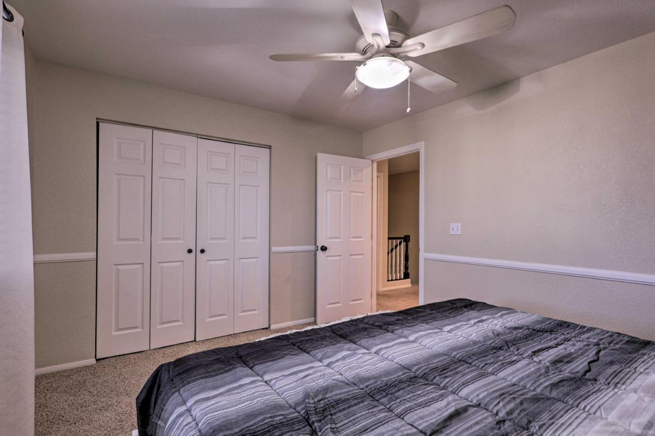 Luxurious Vegas Digs Hot Tub, Bbq, Cabana And More! Casa vacanze *