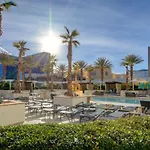 Signature 2Br3Ba Balcony Combo Units 20-618 And 20