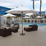 Howard Johnson By Wyndham Las Vegas Near The Strip