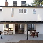 5Min To Strip Newly Renovated Luxury Villa With Pool