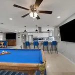 286 Perfect For A Guys Trip