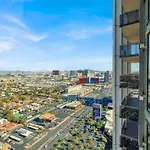 Palms Place The Adele Palazzo Suite