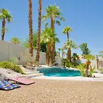 Las Vegas Lucky Vacation Home - Entire Home, Pool, 15Mins From Strip And More!
