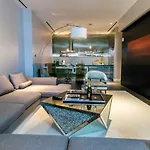 Romance Phenthouse At Palms Place