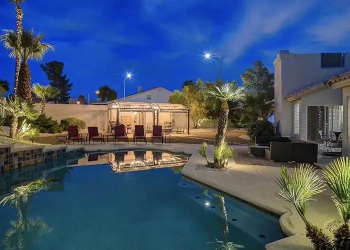 Las Vegas Lucky Vacation Home - Entire Home, Pool, 15Mins From Strip And More!