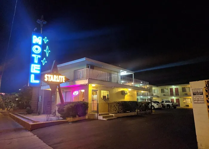 Starlite Motel