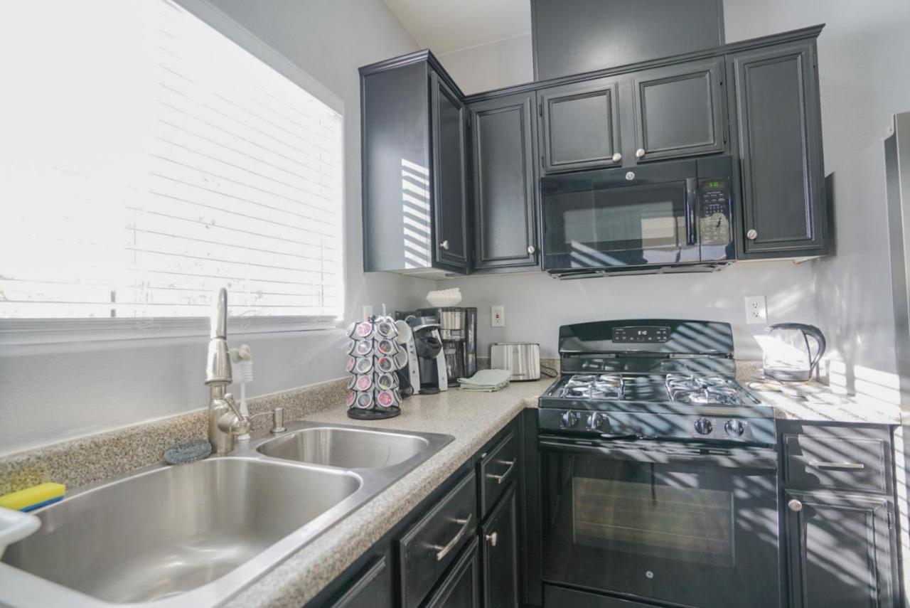 Vakantiehuis Ultra Modern Vegas 20min From The Strip *