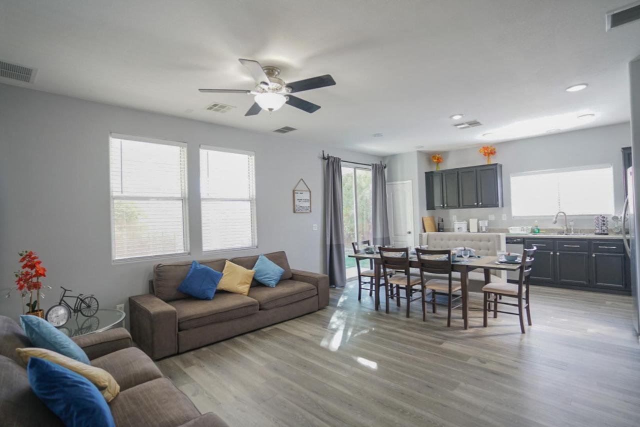 Vakantiehuis Ultra Modern Vegas 20min From The Strip *
