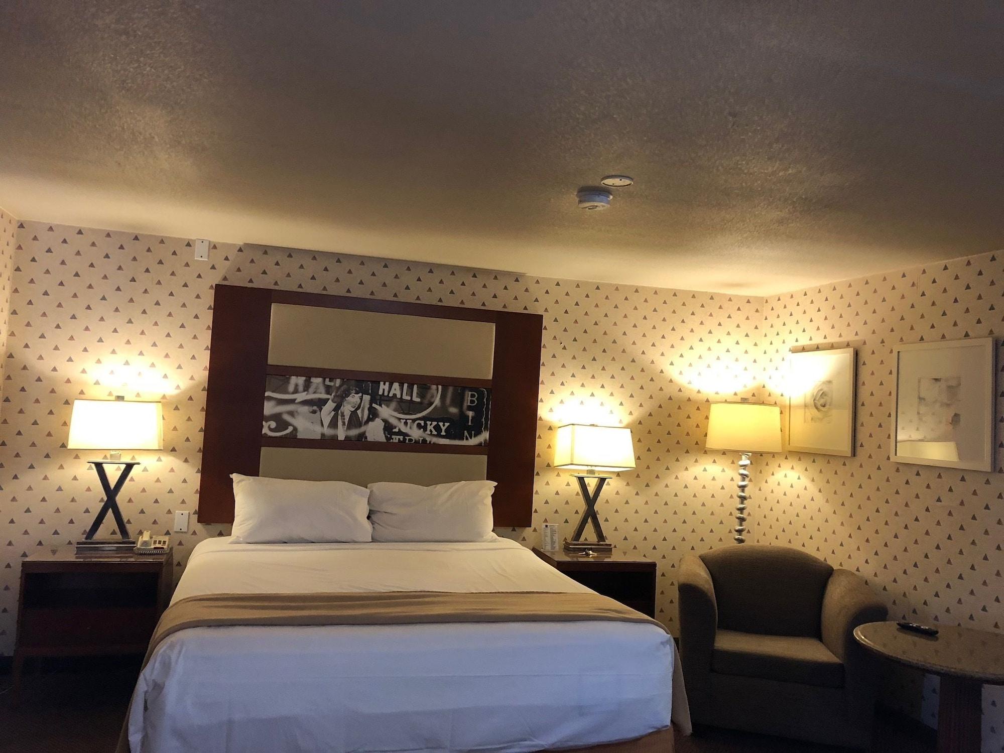 Sunrise Hotel 2*
