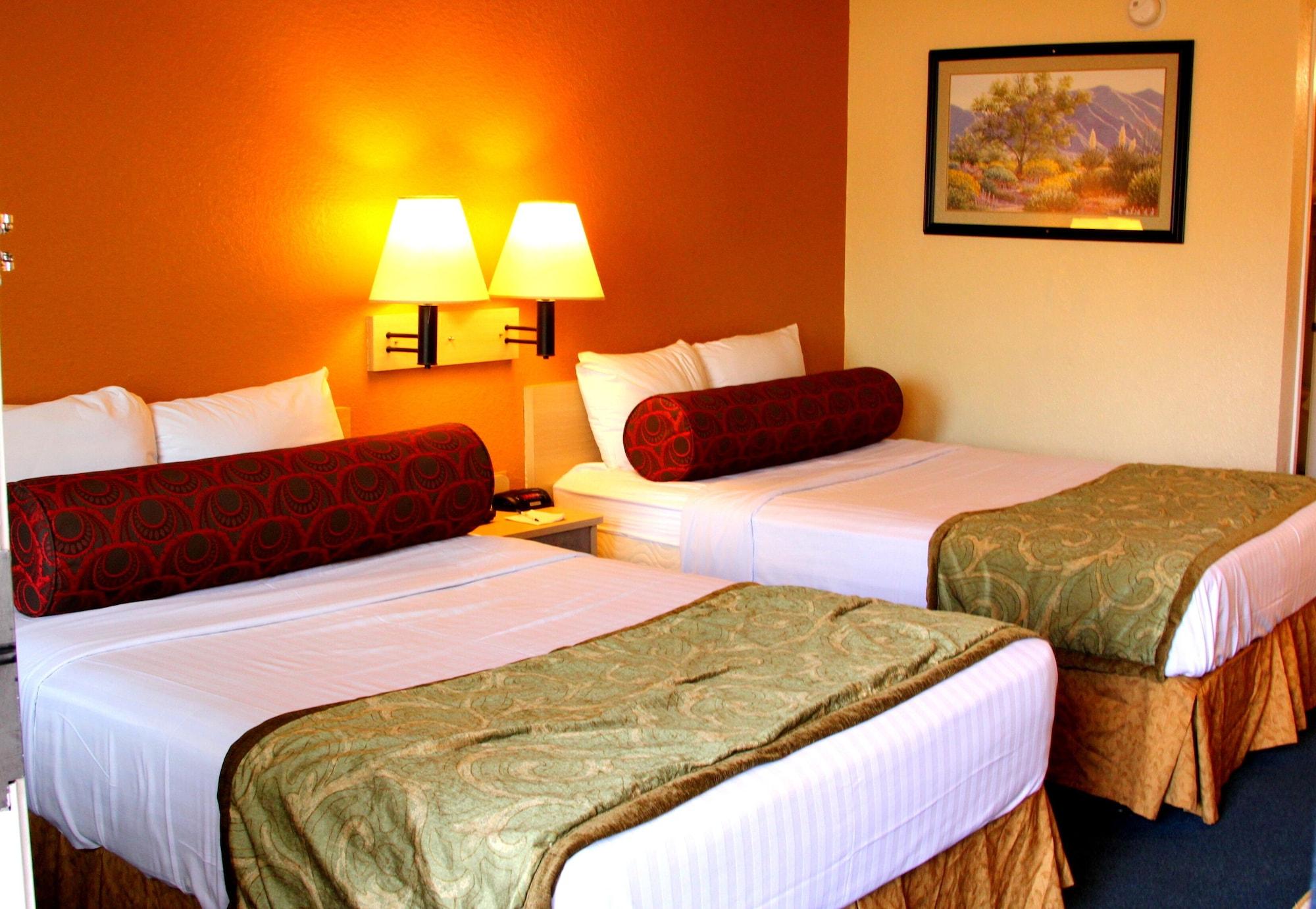Howard Johnson By Wyndham Vegas Near The Strip Motel Las Vegas