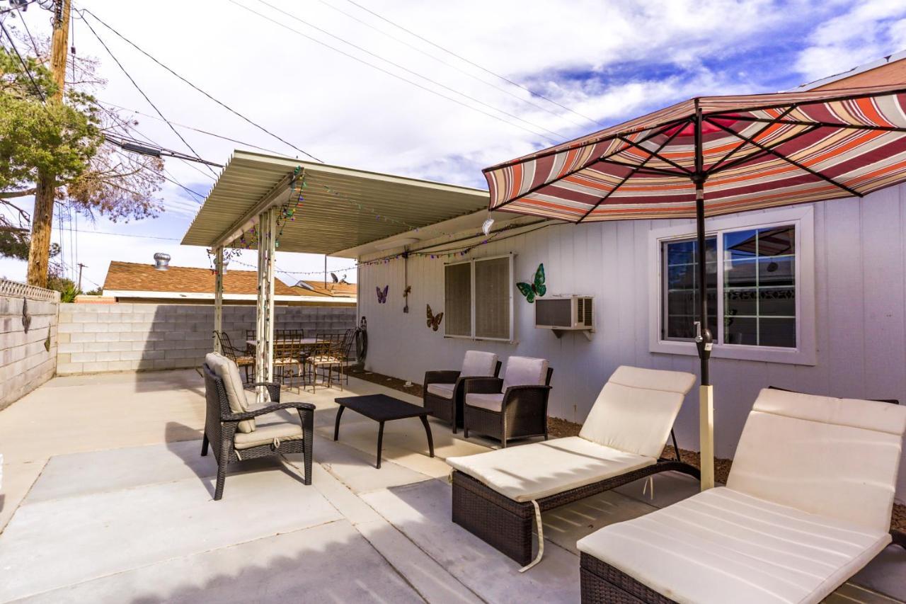 Vacation 3.5 Mi To Strip/dt/outlt Up To 8 Gst Holiday home *