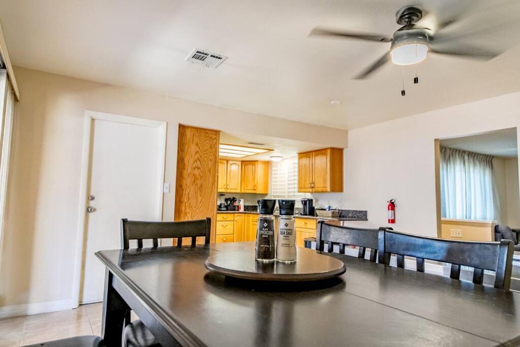 Royalty At Princess Ann Court - All Amenities * Las Vegas