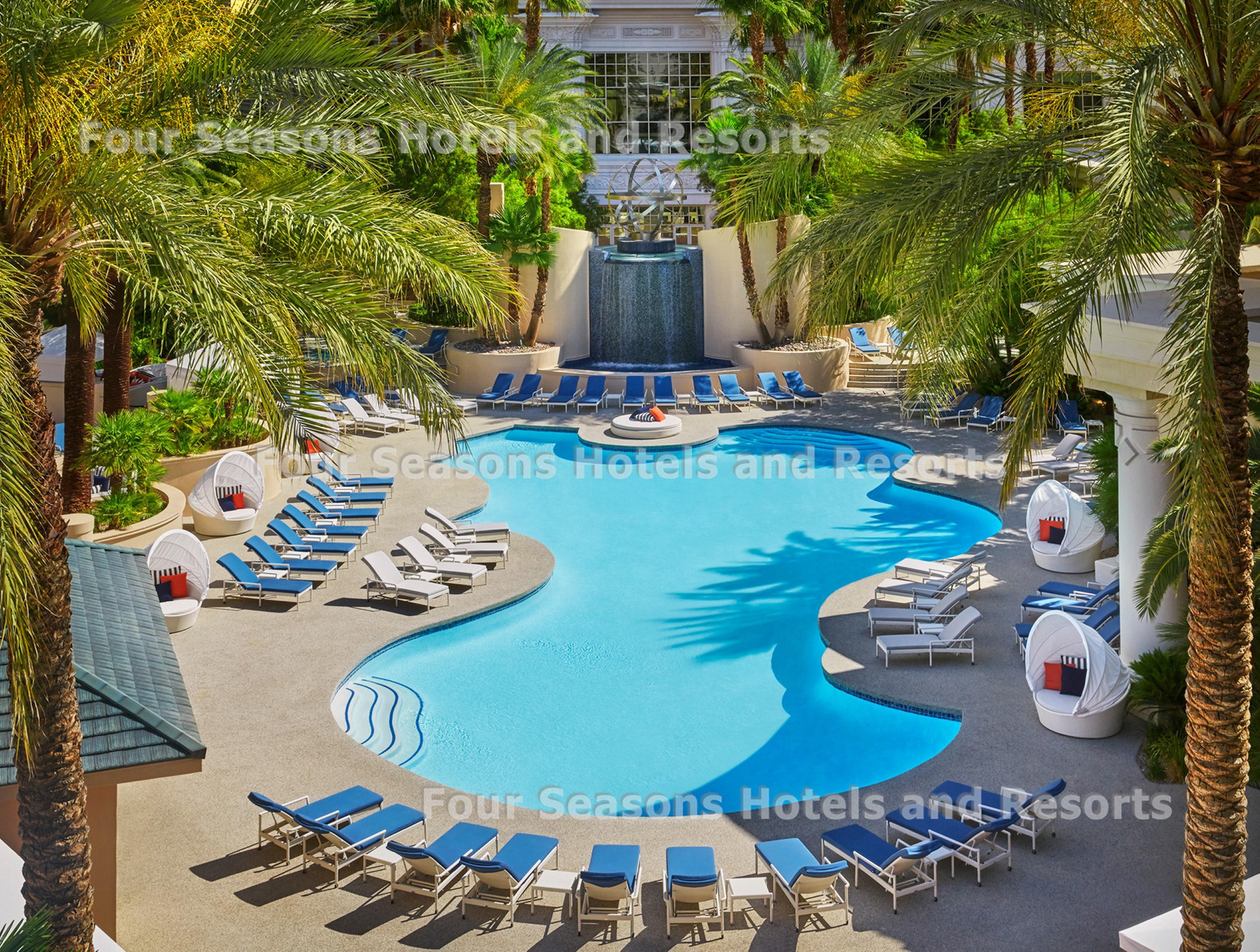 Four Seasons Vegas Resort 5*