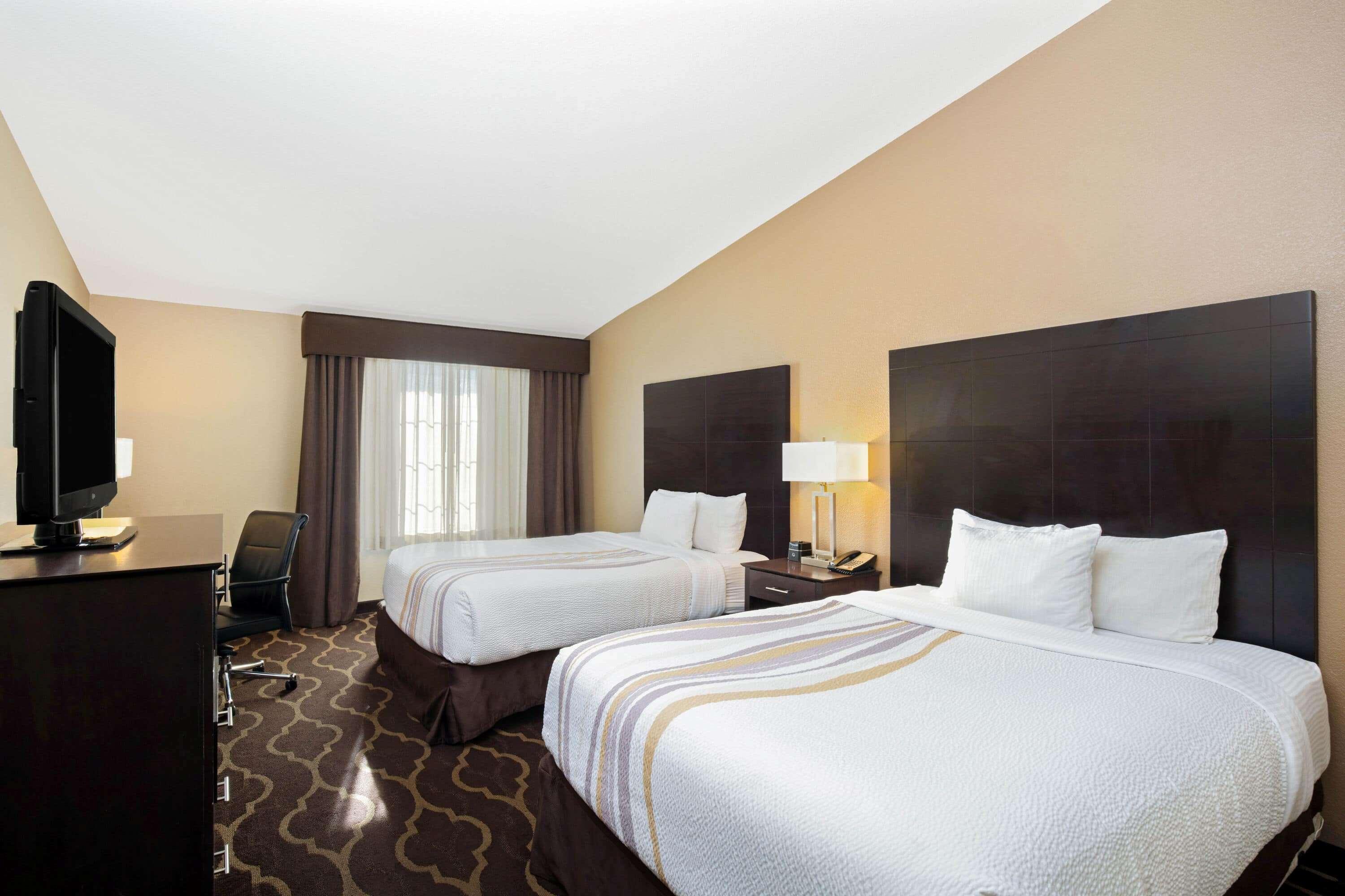 La Quinta & By Wyndham Lv Tropicana Stadium 3*