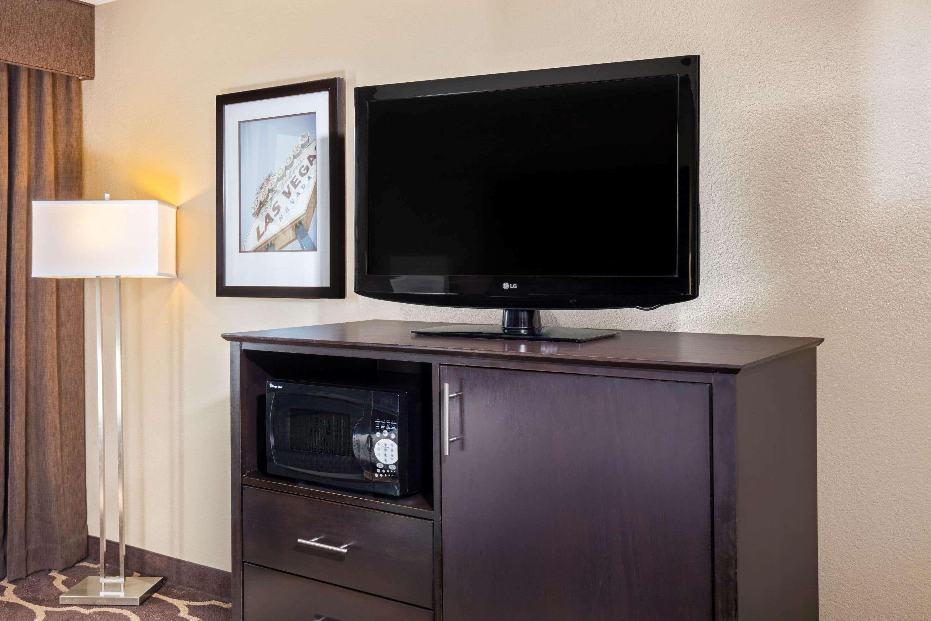 La Quinta & By Wyndham Lv Tropicana Stadium 3*