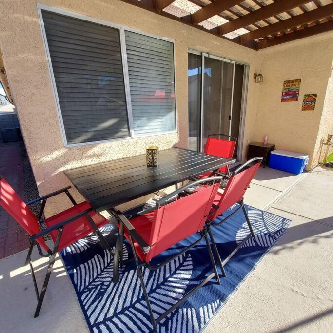 Holiday home New Beautifully Remodeled In Vegas *