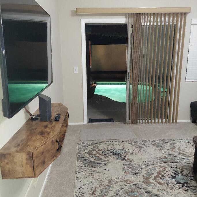 Holiday home New Beautifully Remodeled In Vegas