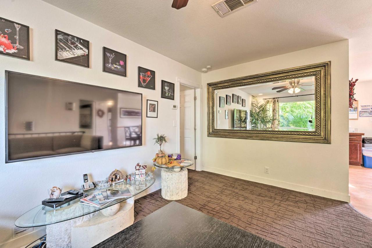 Holiday home Vegas Oasis With Pool And 7 Miles To Strip Las Vegas