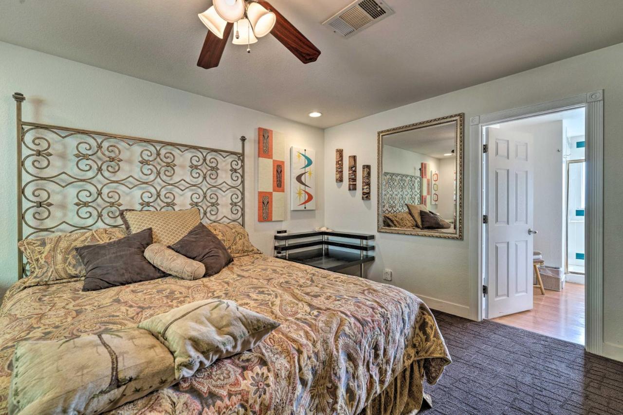 Vegas Oasis With Pool And 7 Miles To Strip Las Vegas