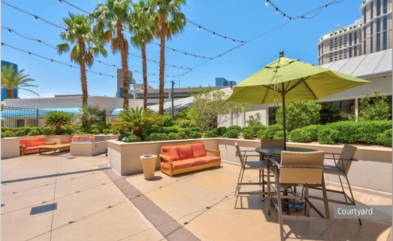 Aparthotel Stunning Balcony Strip View Mgm Signature * Free Valet