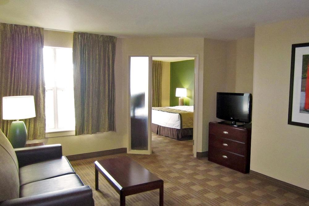 Hotel Mainstay Flamingo 2*