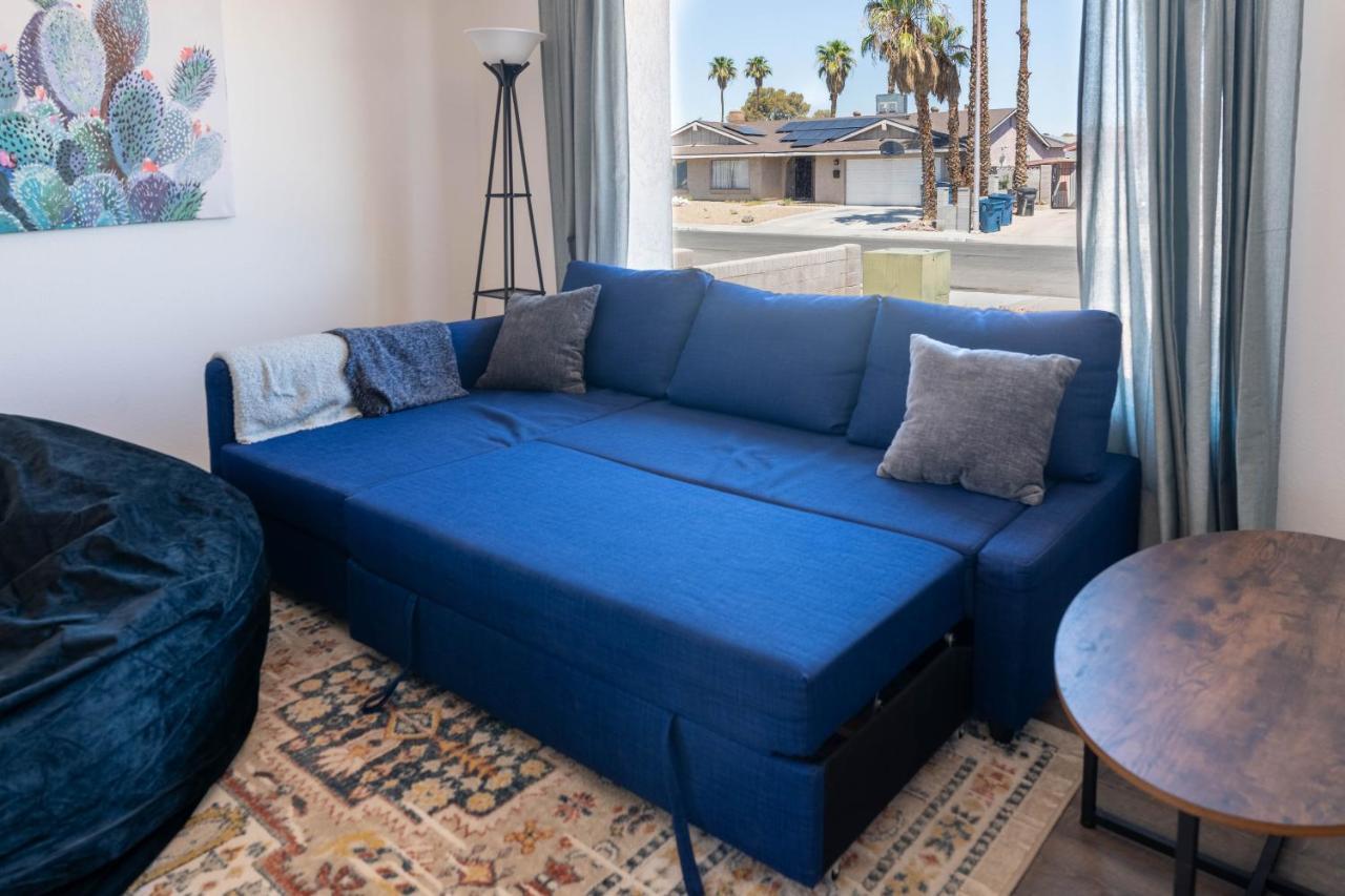 Vegaszen Getaway Airport Prime Estate Holiday home *