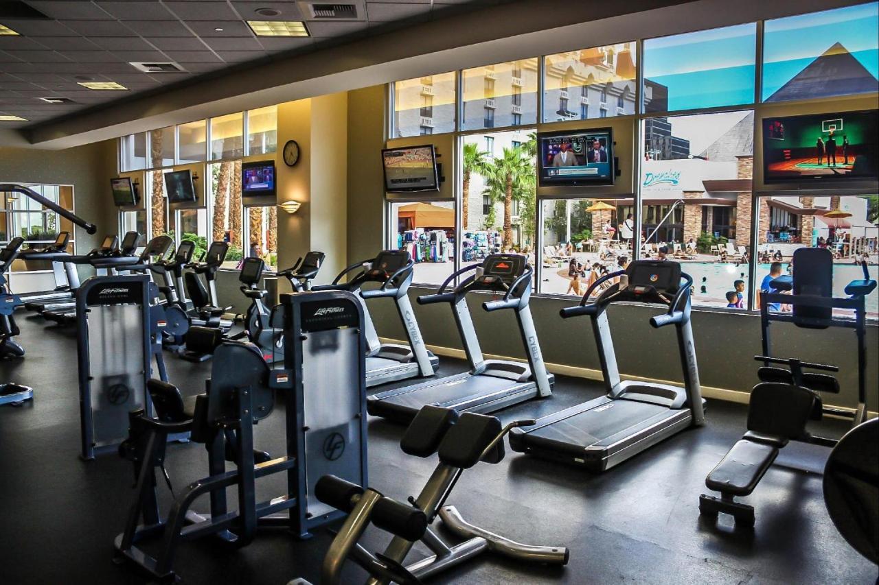 Beddable Unit By The Excalibur Casino Strip * Las Vegas