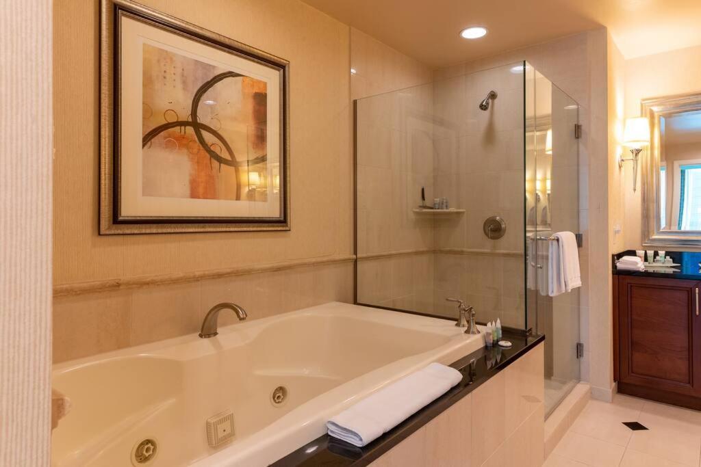 Apartment Tower 3 Corner Unit With Spectacular Formula 1 Race Views!