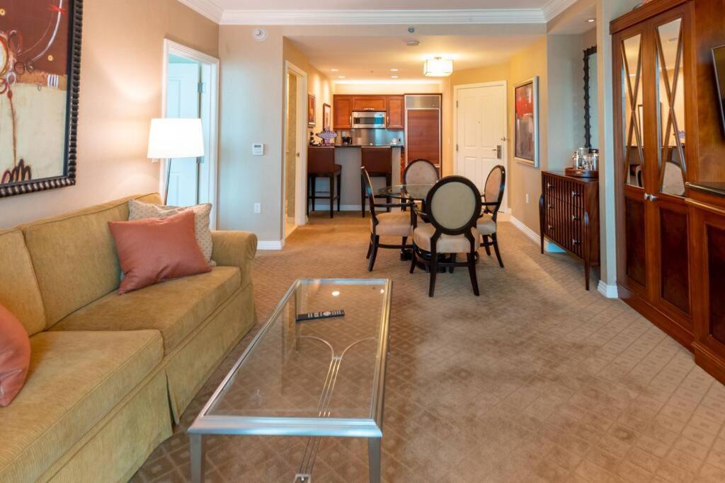 Apartment Tower 3 Corner Unit With Spectacular Formula 1 Race Views! *