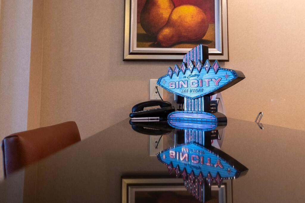 Tower 3 Corner Unit With Spectacular Formula 1 Race Views! * Las Vegas