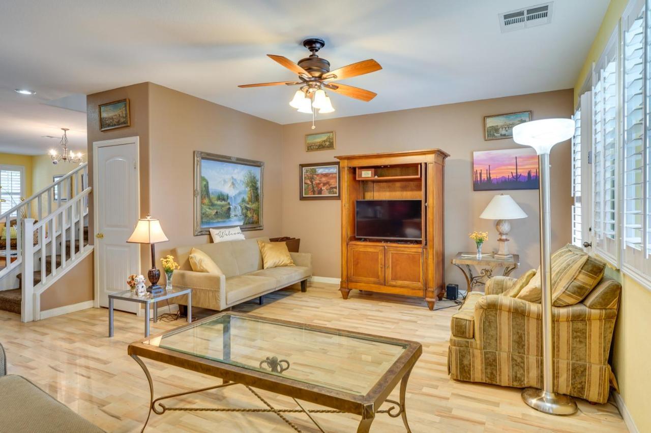 Holiday home Serene Vegas With Heated Pool Near Strip! *