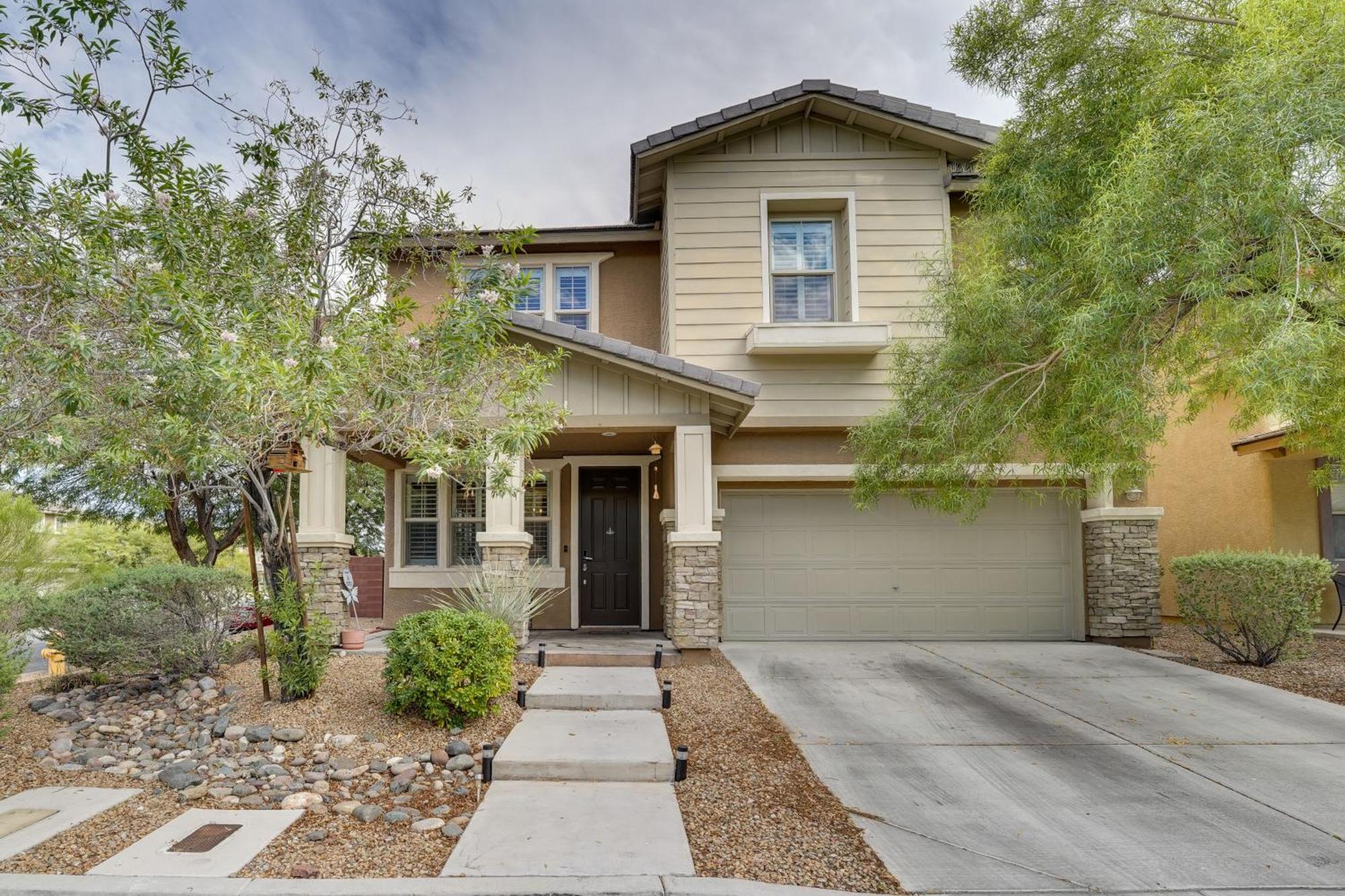 Serene Vegas With Heated Pool Near Strip! Holiday home *
