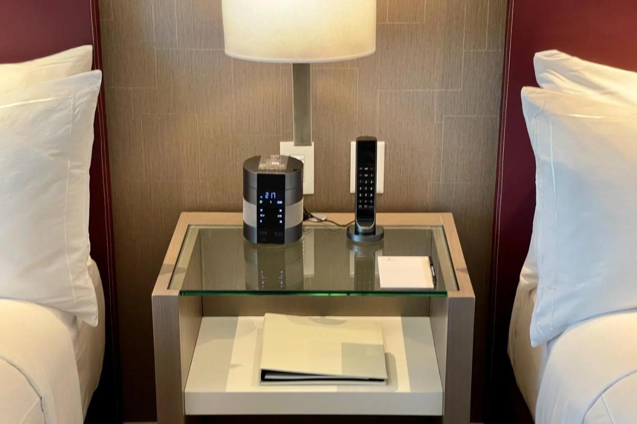 Aparthotel Elegant At World Strip