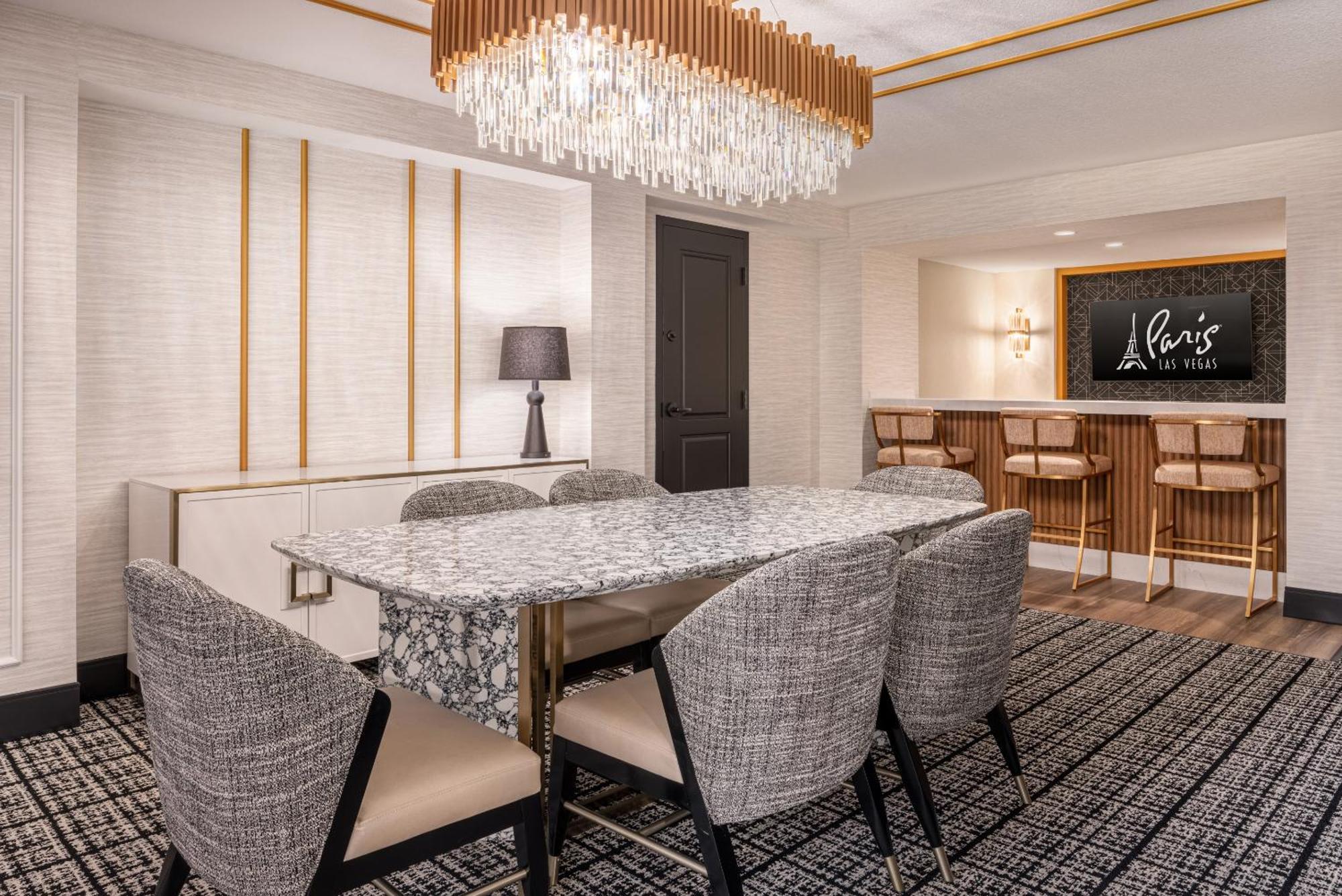 Resort Paris & Casino (adults Only) 4*