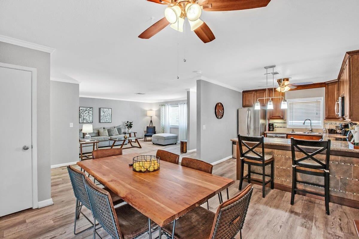 3br, 1 Story W Hot Tub, Grill, Sleeps 6 Casa vacanze *