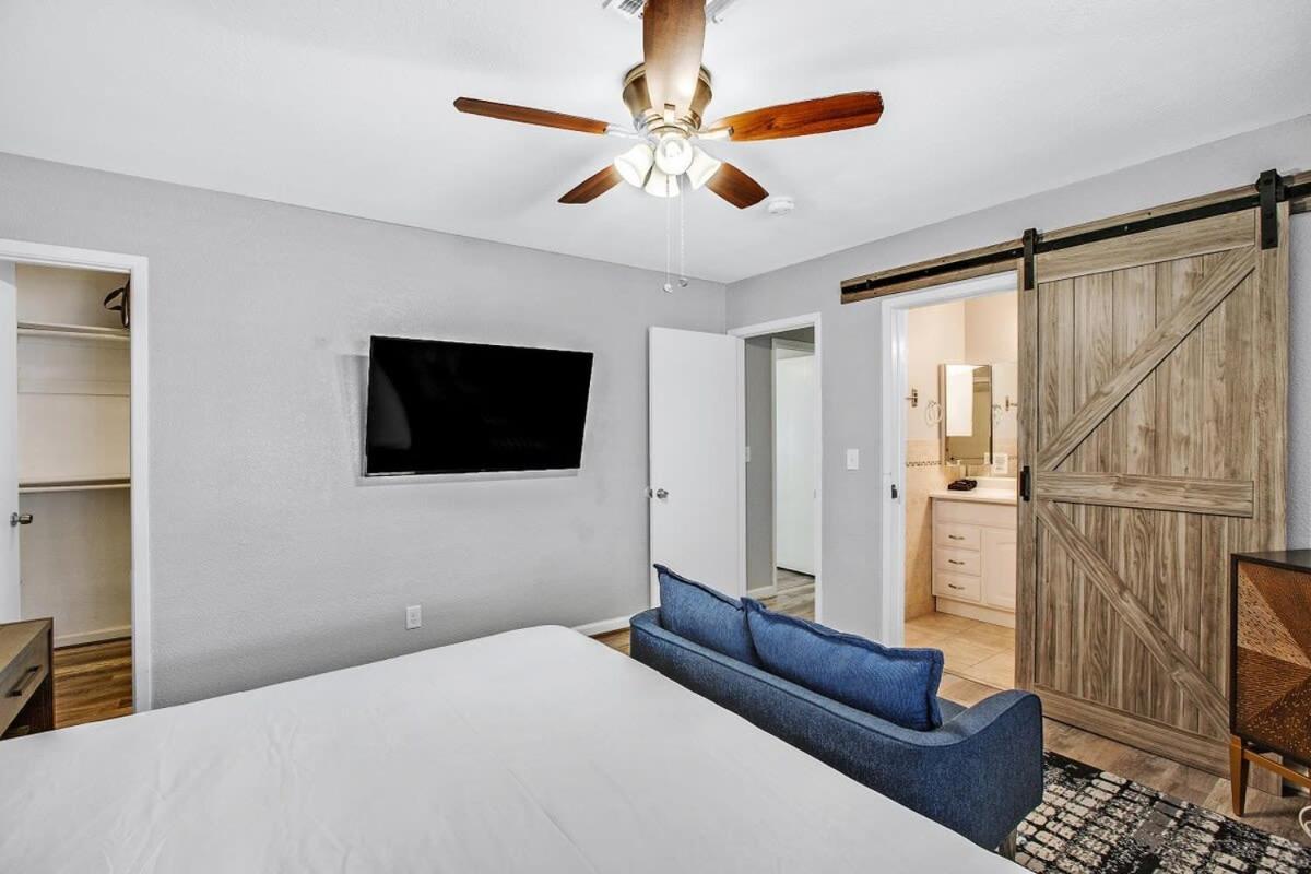 3br, 1 Story W Hot Tub, Grill, Sleeps 6 Casa vacanze Las Vegas