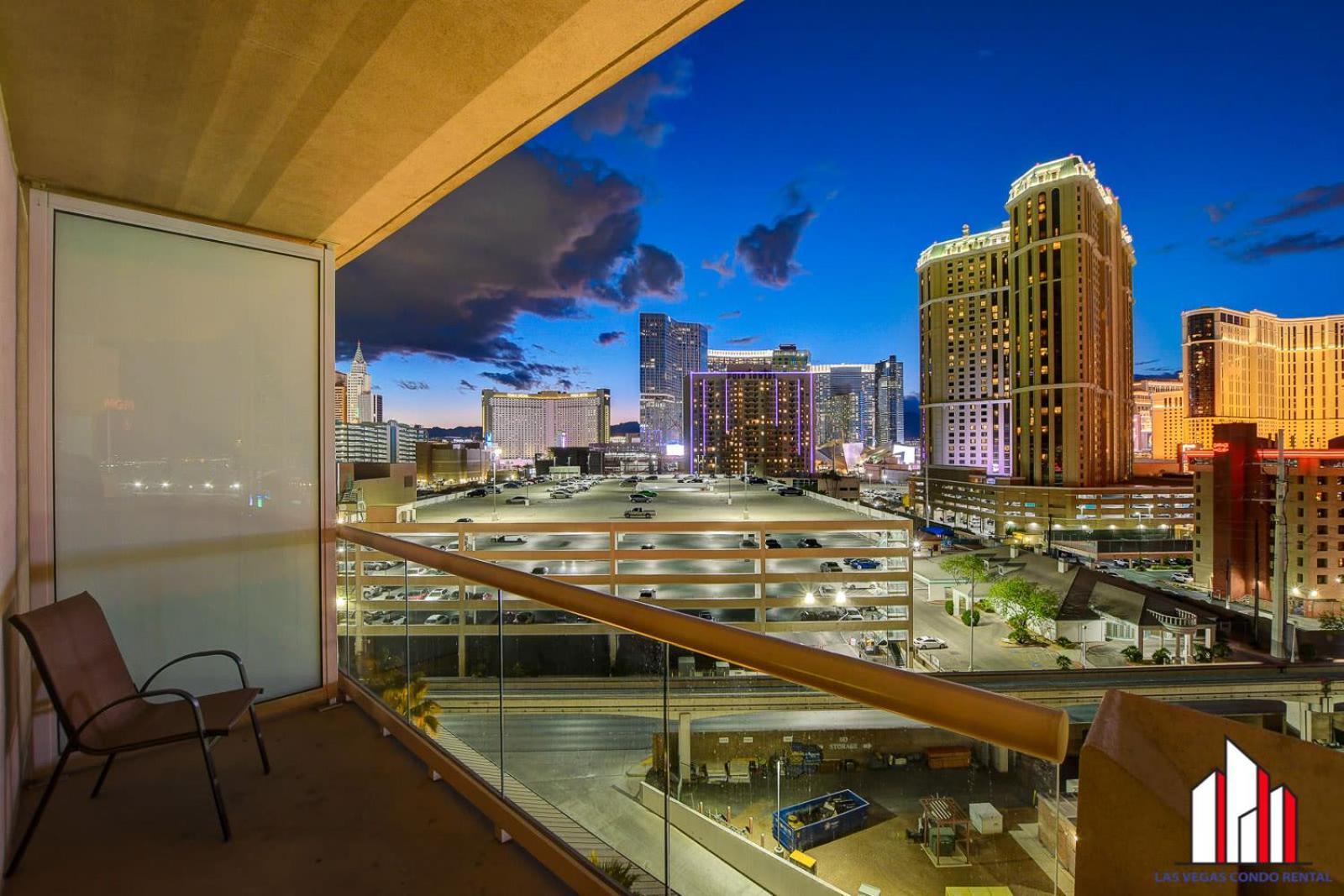 Mgm Signature-07-607 Accessible Strip View Balcony Casa de férias *