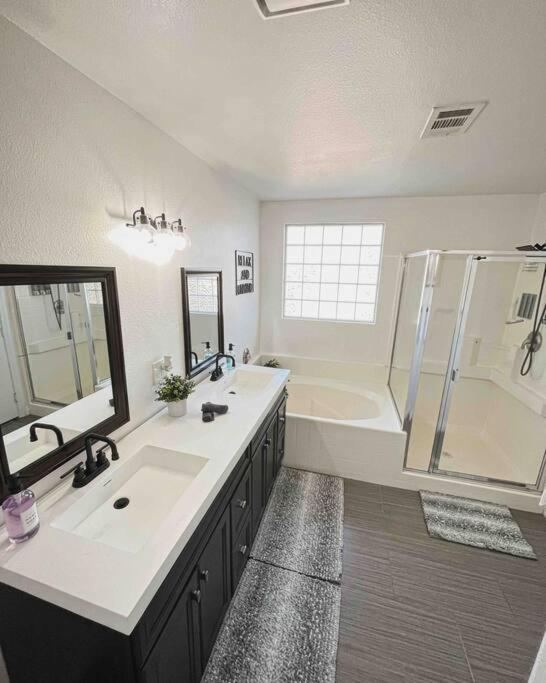 Casahermosa Cozy Getaway ! * Las Vegas