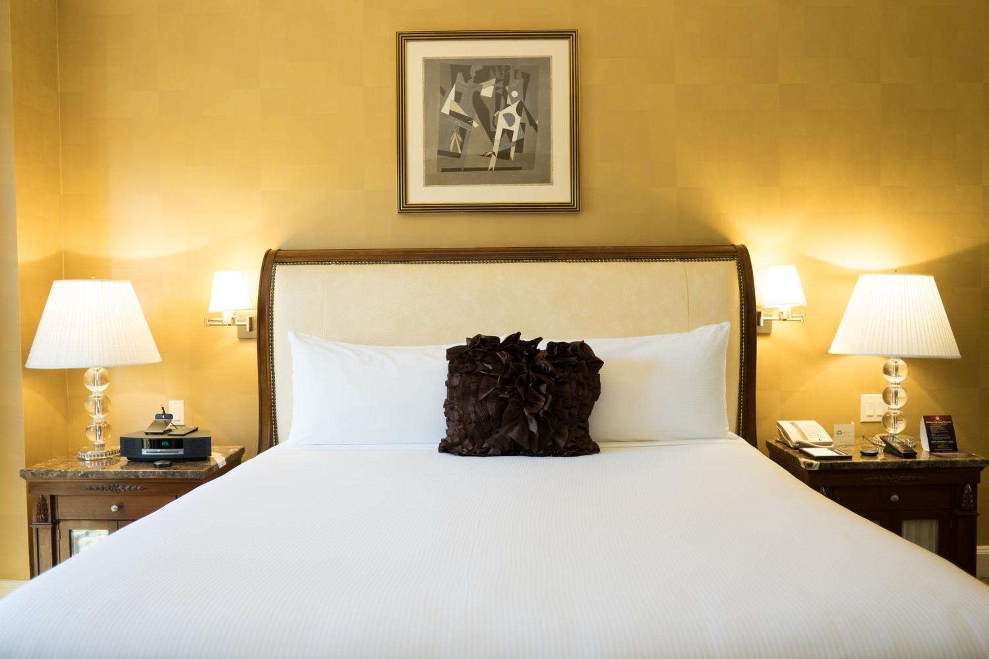 Valley Ranch Casino Hotel