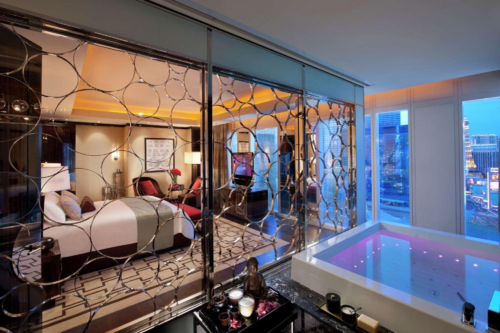 Waldorf Astoria Resort 5*