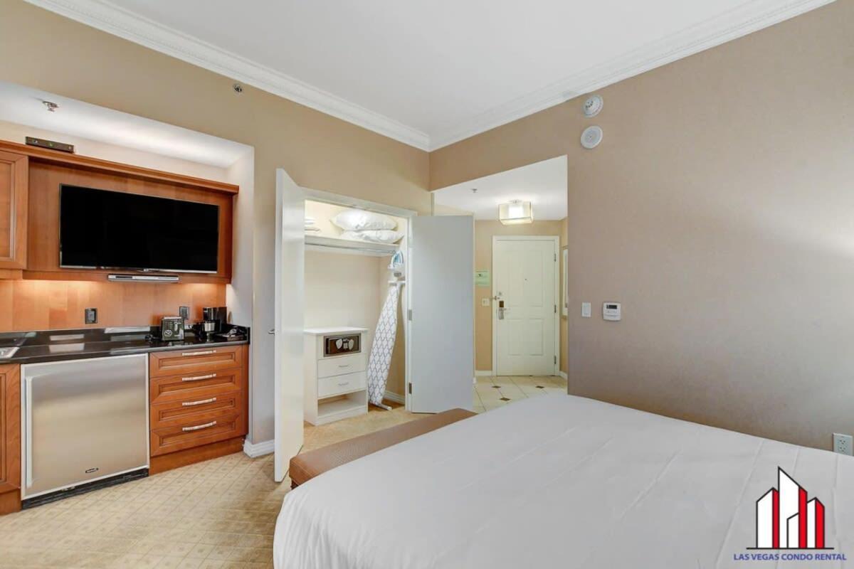 Holiday home Mgm Signature-36-705 F1 Track & Strip View Balcony Las Vegas