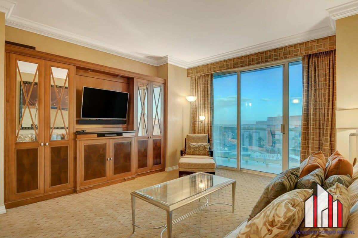 Mgm Signature-05-602 1br 2ba Balcony