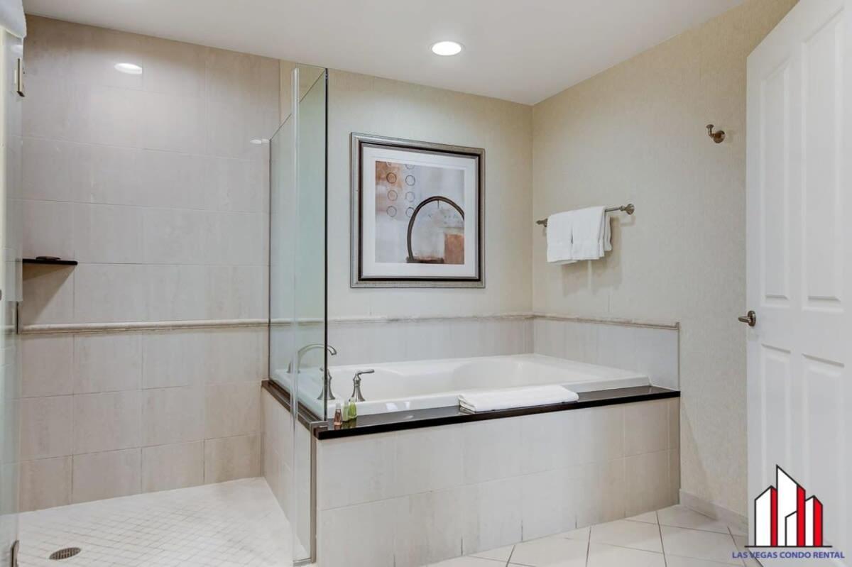 Сasa de vacaciones Signature 2br3ba Balcony Combo Units 20-618 And 20