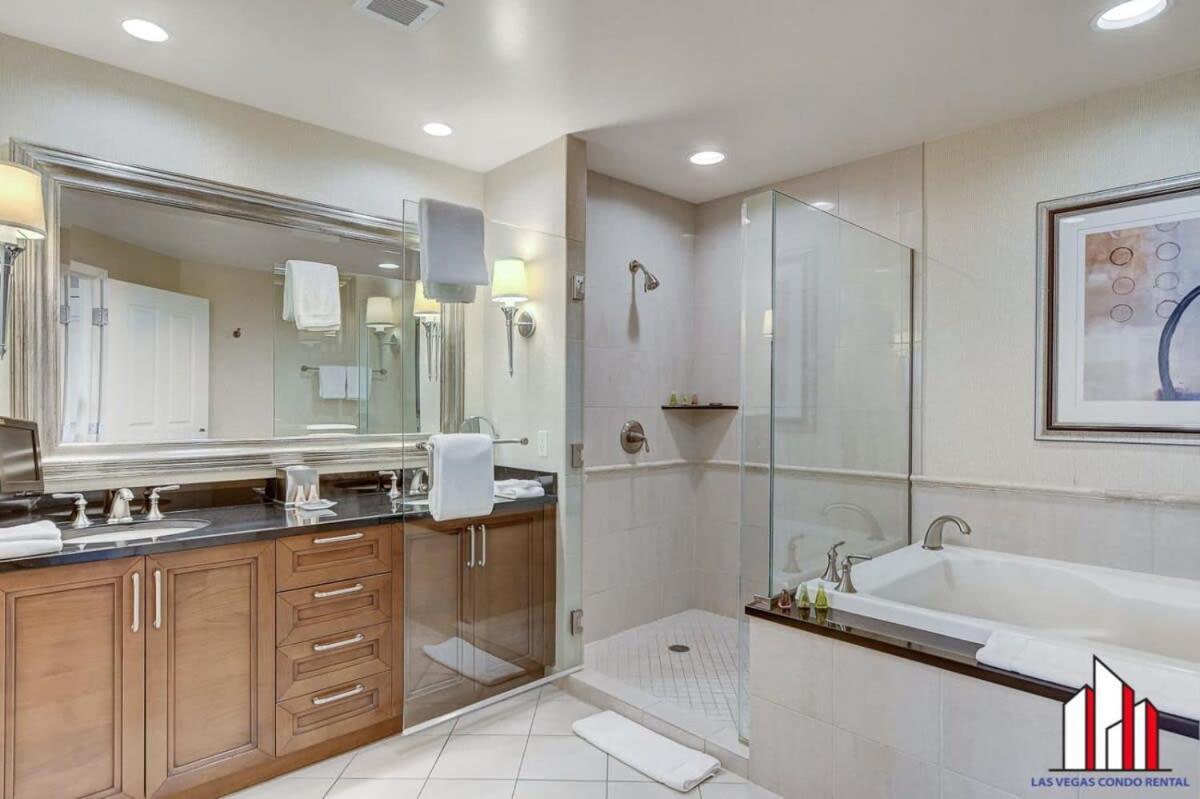 Signature 2br3ba Balcony Combo Units 20-618 And 20 Сasa de vacaciones