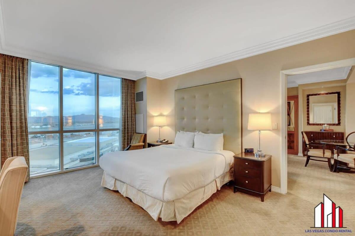 Signature 2br3ba Balcony Combo Units 20-618 And 20 * Las Vegas
