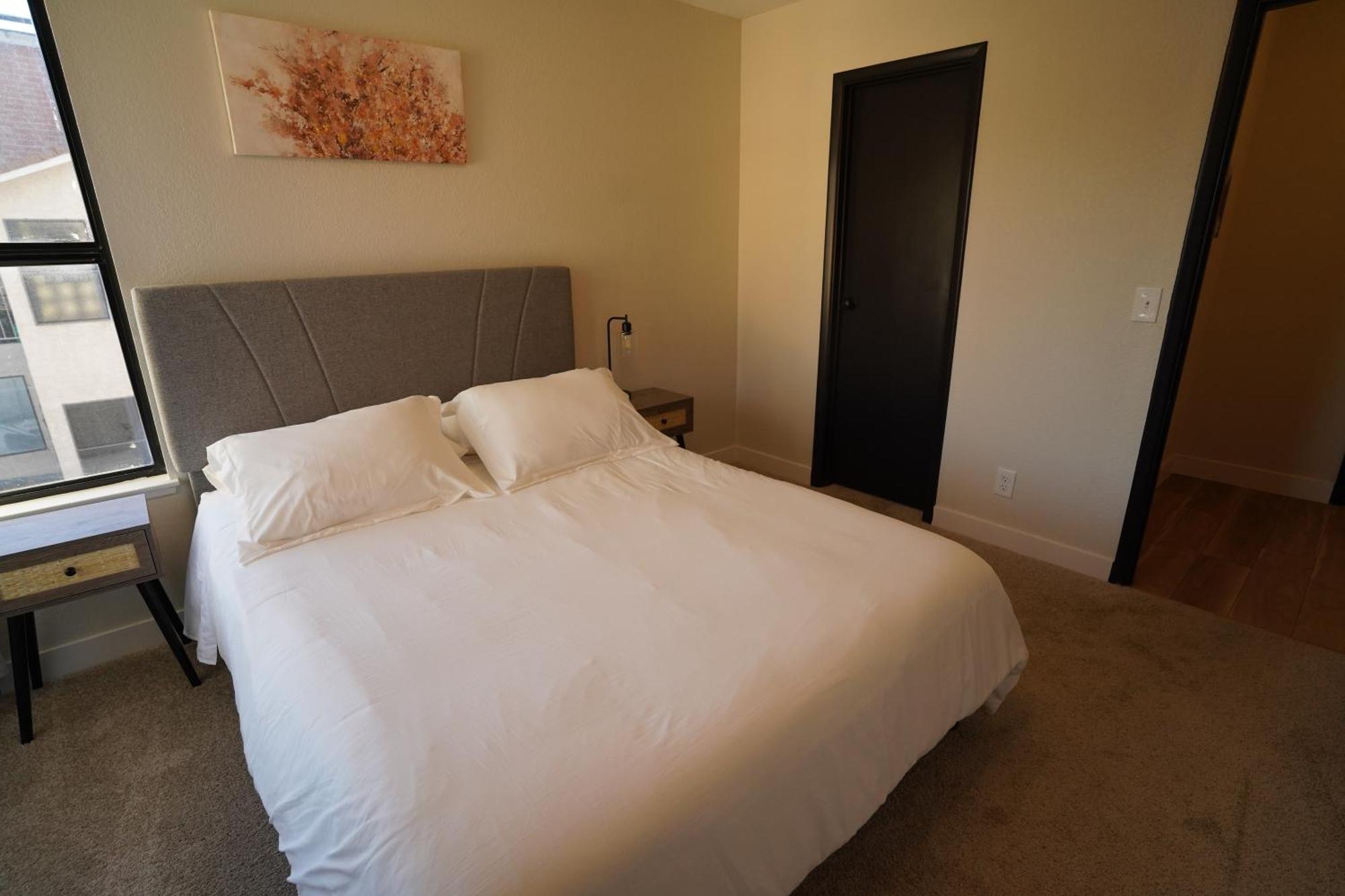Villa 5min To Strip Newly Renovated Luxury With Pool *